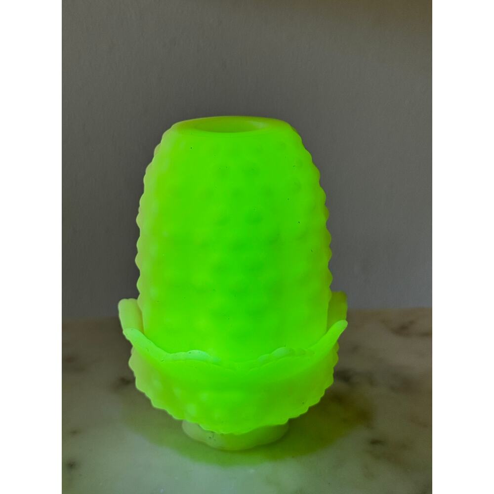 Custard Uranium Glass Hobnail Fairy Lamp Satin UV Reactive Glow - Picture 2 of 13